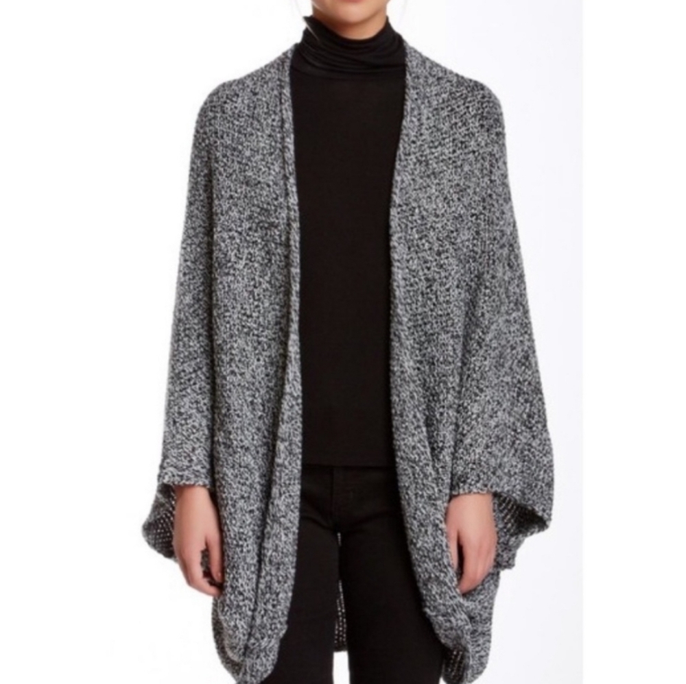 ASTR Knit Cardigan Small